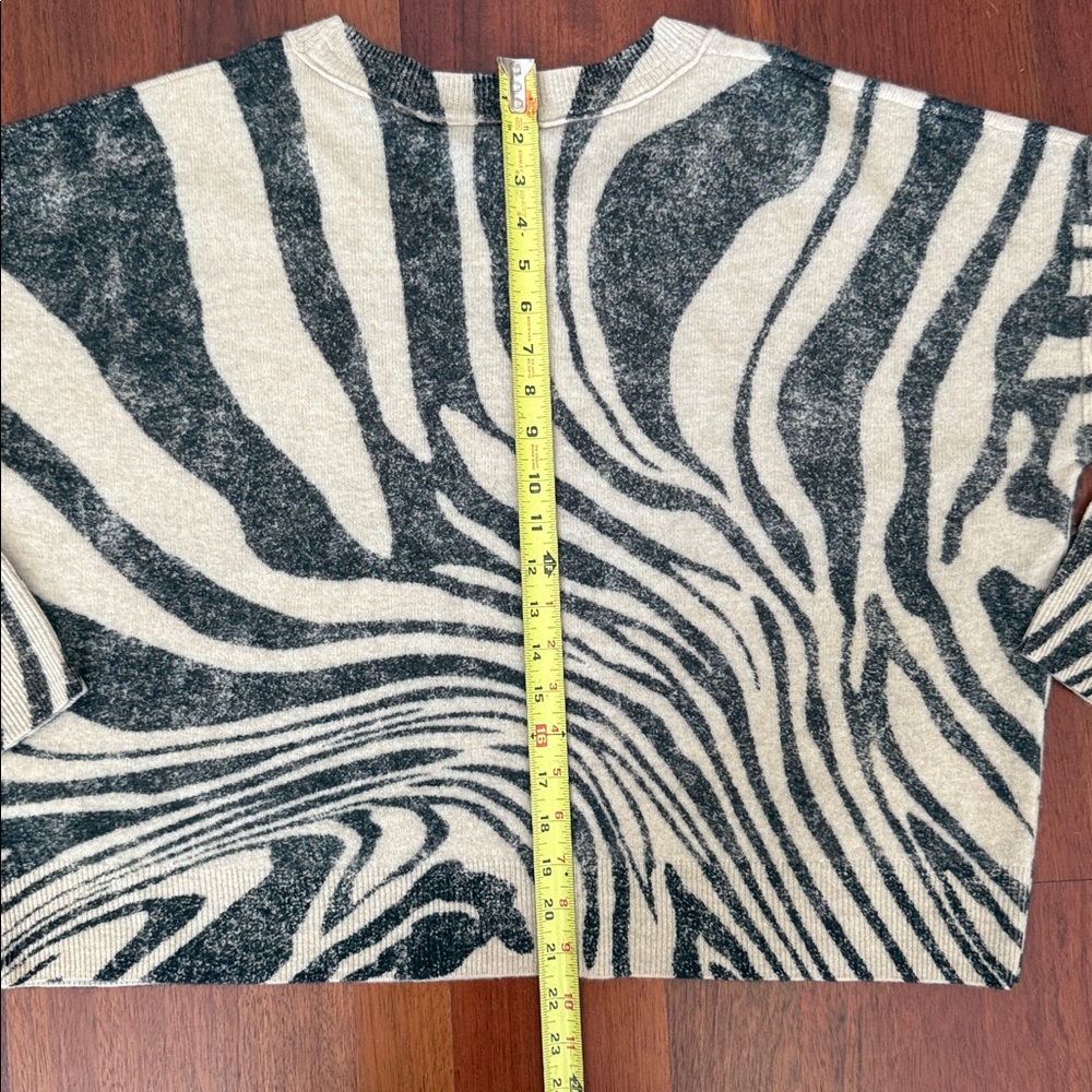 Pilcro Cashmere crew neck sweater - Picture 6 of 6